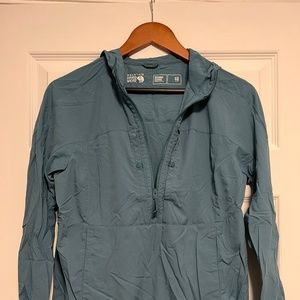 Mountain Hardwear 1/2 Zip Pullover with Hood - Green